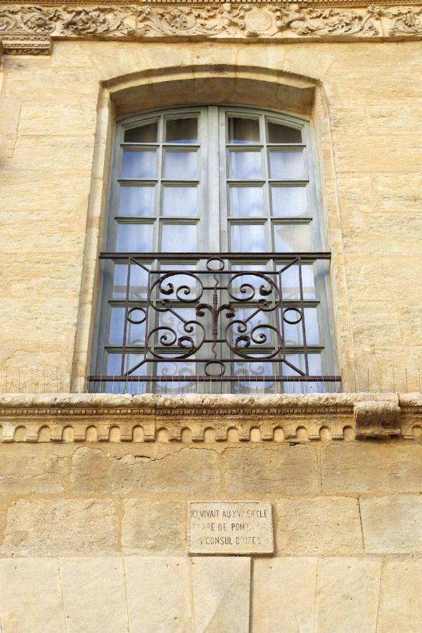 Uzes, Au Coeur Du Centre Medieval Le Logis Du Consul Un Bien D'Exception Du Xvieme Siecle Exteriör bild