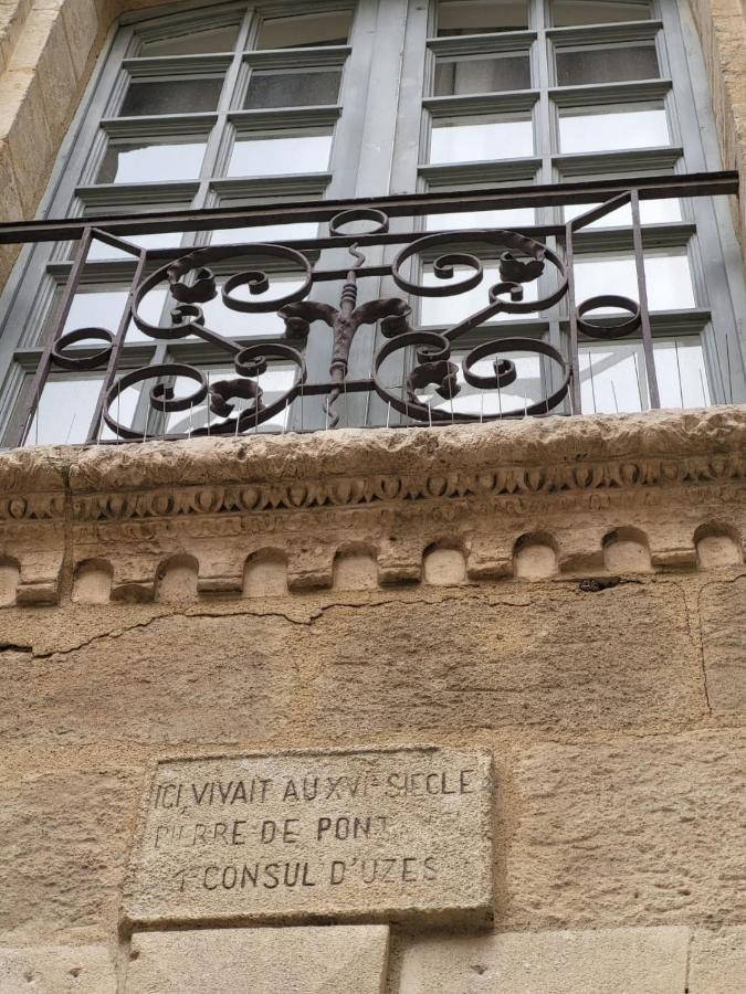 Uzes, Au Coeur Du Centre Medieval Le Logis Du Consul Un Bien D'Exception Du Xvieme Siecle Exteriör bild
