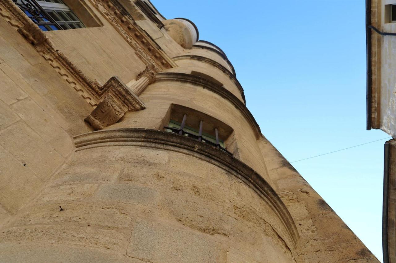 Uzes, Au Coeur Du Centre Medieval Le Logis Du Consul Un Bien D'Exception Du Xvieme Siecle Exteriör bild