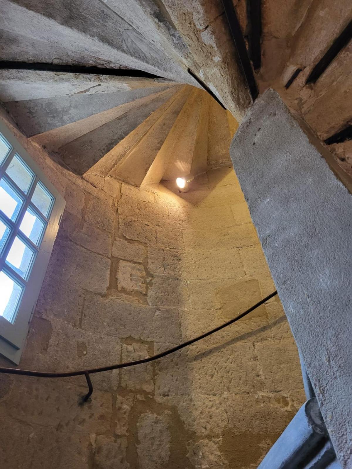 Uzes, Au Coeur Du Centre Medieval Le Logis Du Consul Un Bien D'Exception Du Xvieme Siecle Exteriör bild